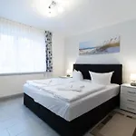 Haus Am Grossbahnhof Whg 1 Apartamento *
