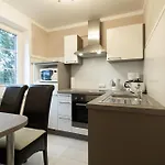 Haus Am Grossbahnhof Whg 1 Apartamento
