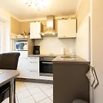 Haus Am Grossbahnhof Whg 1 Apartamento