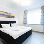 Haus Am Grossbahnhof Whg 1 Apartamento *