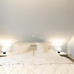 Haus Am Grossbahnhof Whg 1 Apartamento Binz