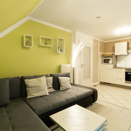 Haus Am Grossbahnhof Whg 1 Apartamento *